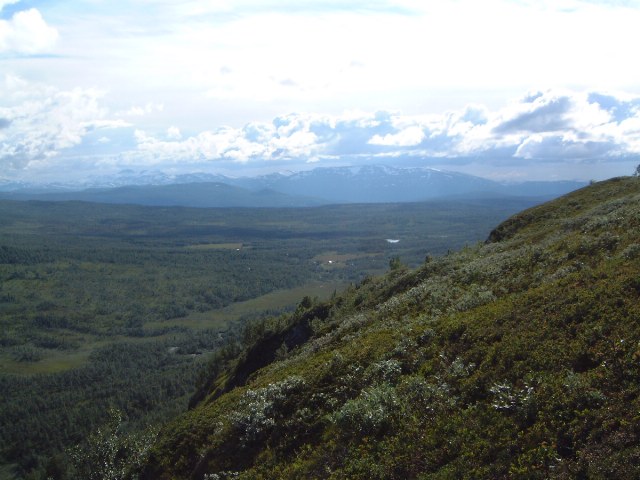 20040727/Tilbake mot Boergefjell.jpg